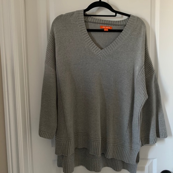 Sweater - Picture 1 of 1